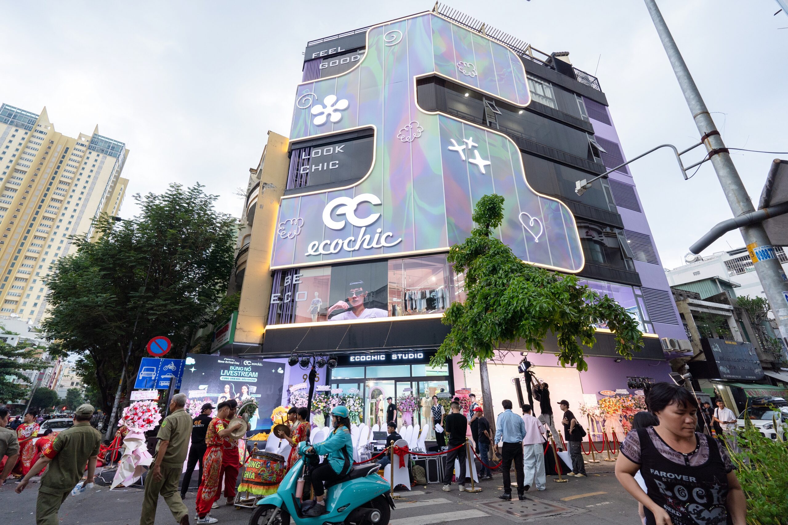 EcoChic là một thương hiệu thời trang bền vững hướng đến đối tượng khách hàng trẻ